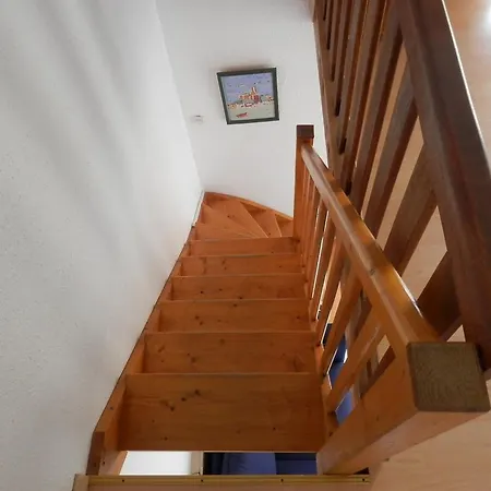 Duplex 6 Pers Avec Piscine, Parking Prive, Clim Portable, A 10 Min Du Vieux Village De - Fr-1-796-21 Apartment *
